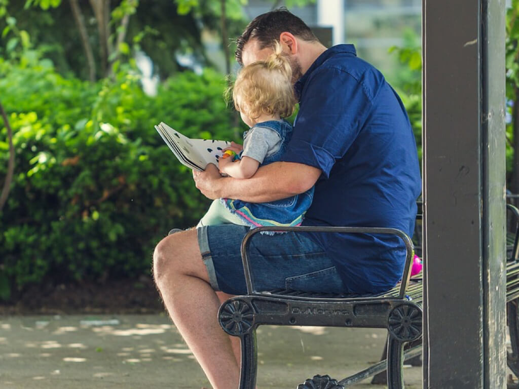 Se amplia el permiso de paternidad a cinco semanas