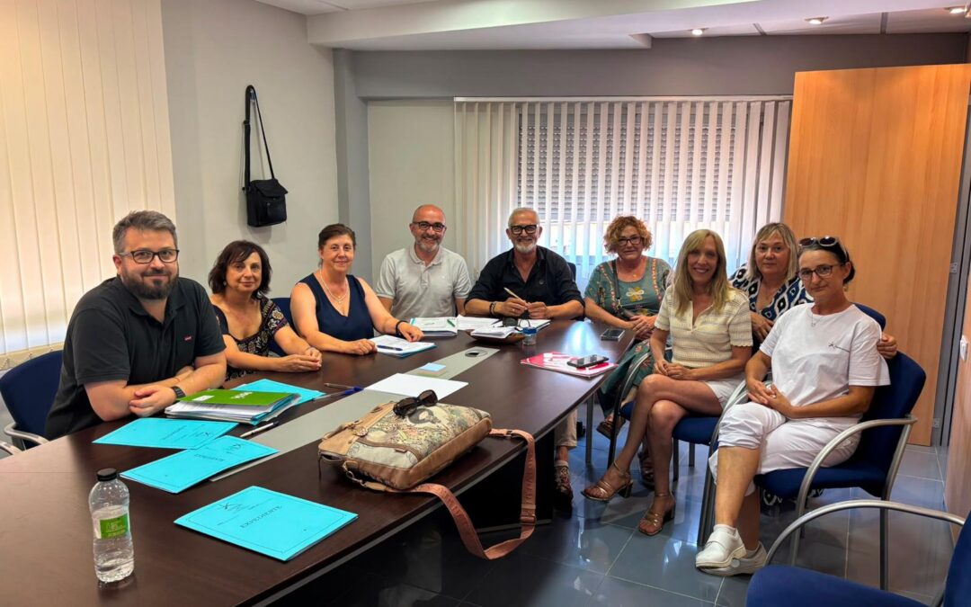 OSTA firma la primera Relación de Puestos de Trabajo en Comarca Central