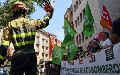 OSTA firma un preacuerdo para los bomberos forestales y se suspende la huelga